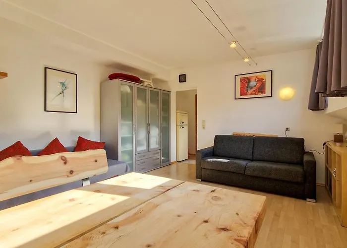 Cityxpress 18 - Near Lift And Town *